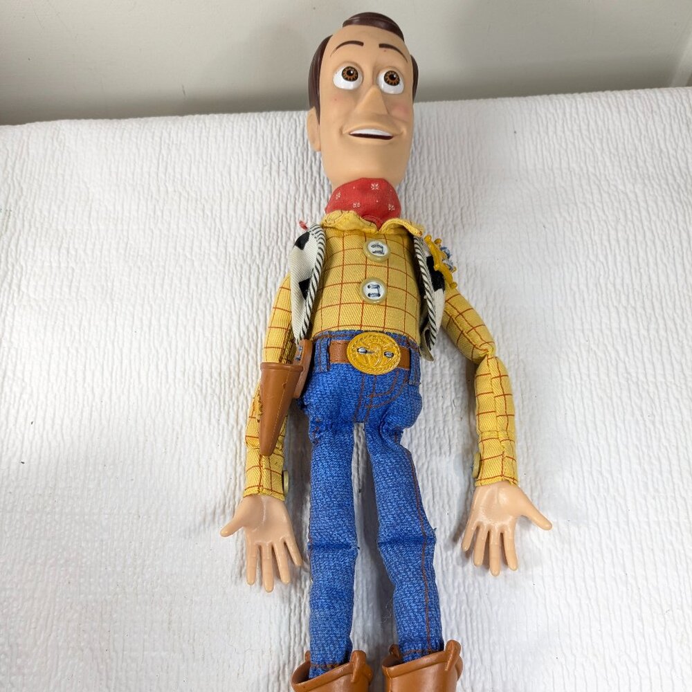 Disney Pixar Toy Story Fire Fightin' Woody‎ soft Doll Hasbro 2004 fighting READ